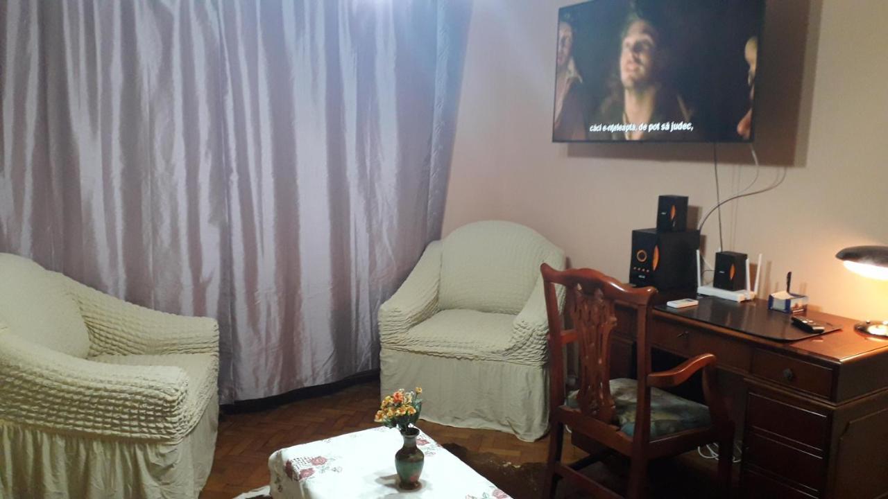 Cozy, Central 1-Bedroom Apartment In Timisoara, Romania Exteriér fotografie